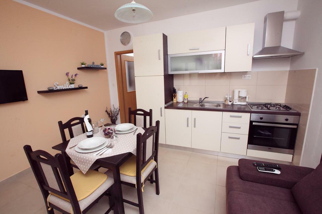 Apartman Luka Split Zewnętrze zdjęcie