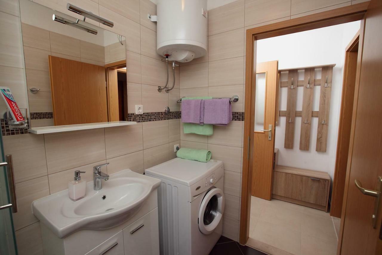 Apartman Luka Split Zewnętrze zdjęcie