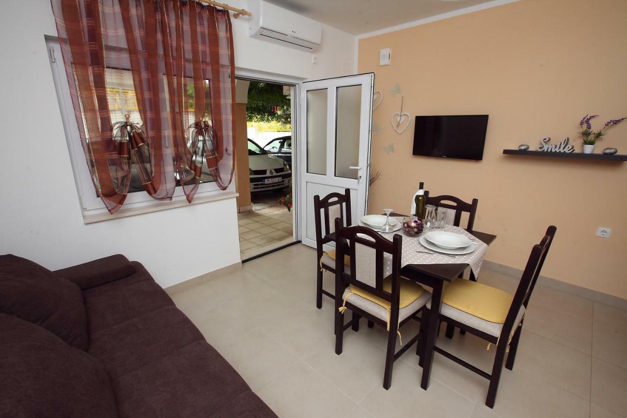 Apartman Luka Split Zewnętrze zdjęcie
